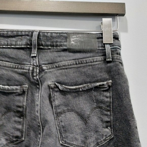 Levis 721 High Rise Skinny Distressed Jeans Acid Wash Size 25 - Picture 5 of 6